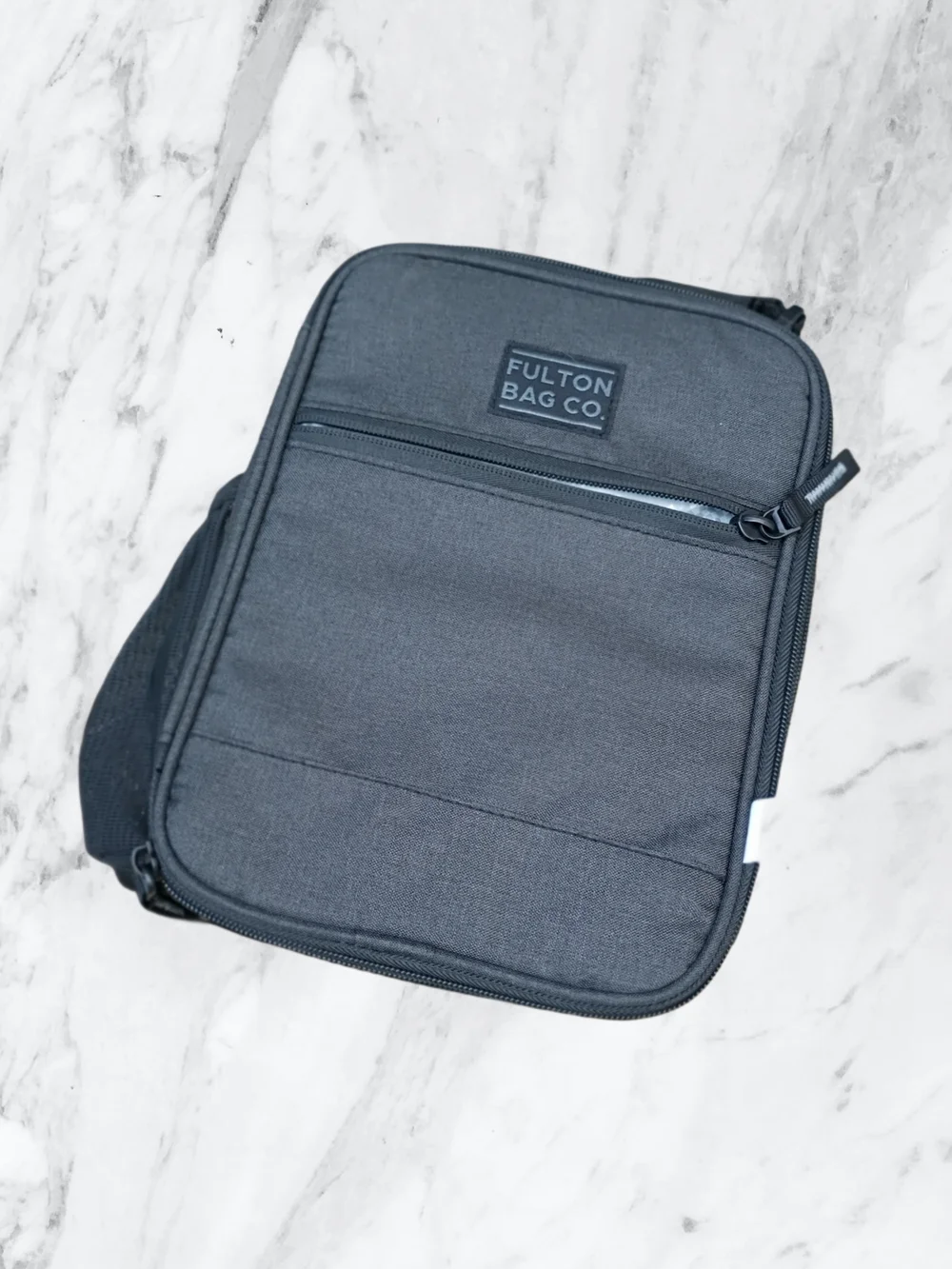 Upright Lunch Bag Zipperd With Plastic Insert And Bottle Holder